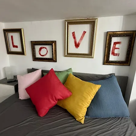 Loft 19 Luxury Boutique - Heated Pool Apartman