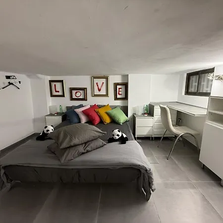 Loft 19 Luxury Boutique - Heated Pool Apartment Los Cristianos (Tenerife)